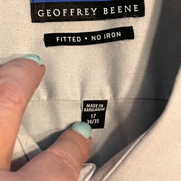Geoffrey Beene Sateen Shirt  Men's Size 17-34/35 Button Up Fitted  No Iron‎ - Picture 3 of 6